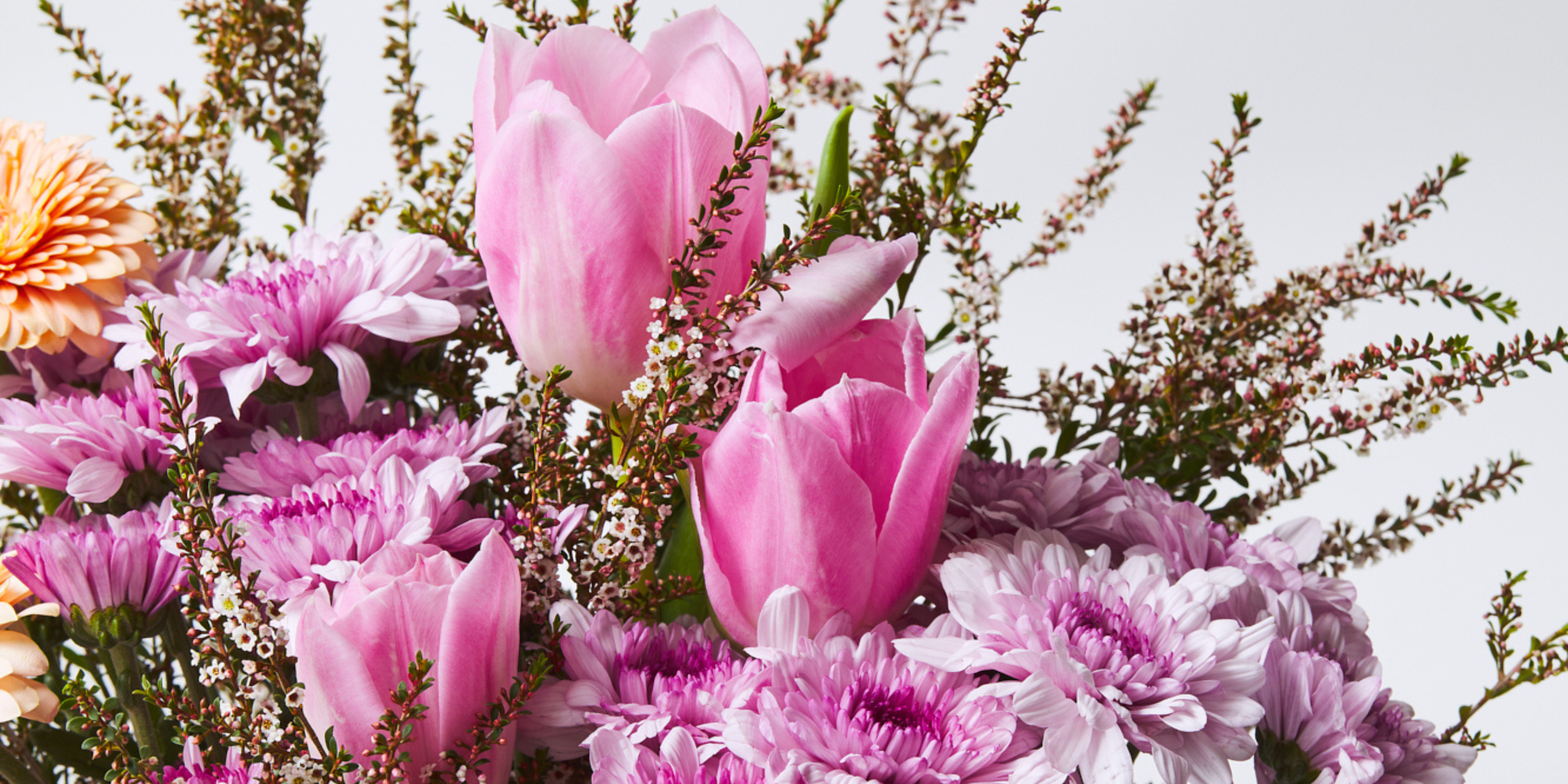 How to Make Fresh Flowers Last Longer